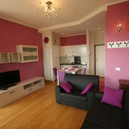 Del Rampolino Glicine Apartment *