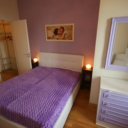 Apartment Del Rampolino Glicine Stresa