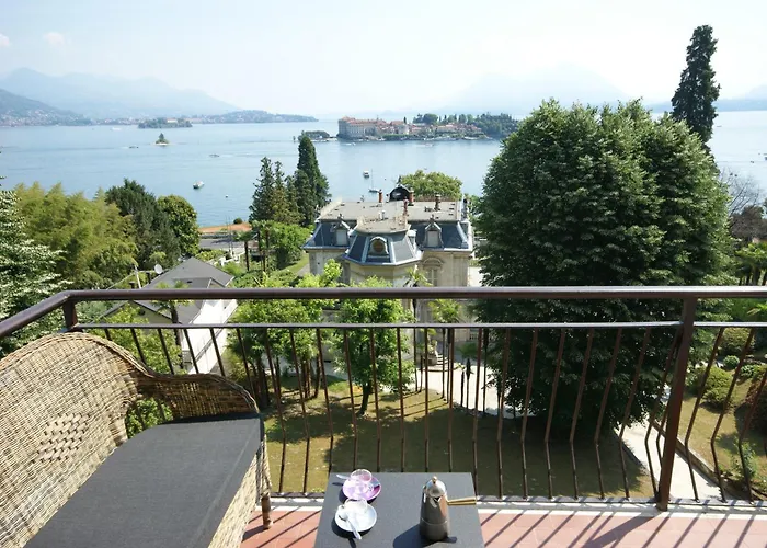 Del Rampolino Glicine Apartment *