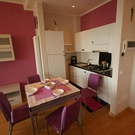 דירה Del Rampolino Glicine סטרסה